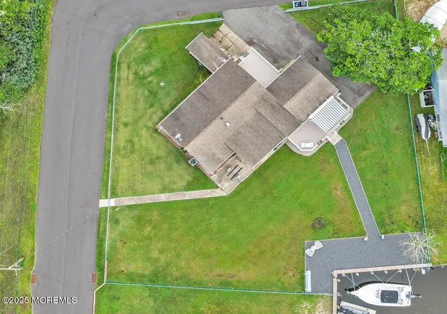 Photo 3 of Single family home for sale at 18 Beacon Dr, Waretown, NJ 08758 | MLS# 22622226 | Listing updated on 2026-08-23