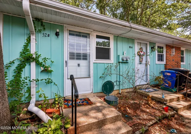 2nd image of 52 Cambridge Ct #B, Lakewood, NJ 08701 | MLS# 22622247