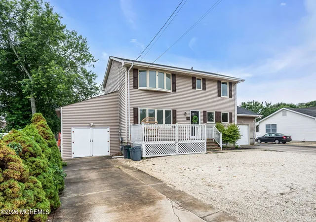 2nd image of 20 E Lakewood Ave, Ocean Gate, NJ 08740 | MLS# 22622415