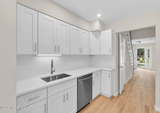 4th image of 14 Mayfair Ct, Little Silver, NJ 07739 | MLS# 22622596