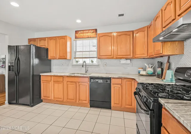 5th image of 617 Morningside Ave, Union Beach, NJ 07735 | MLS# 22622439