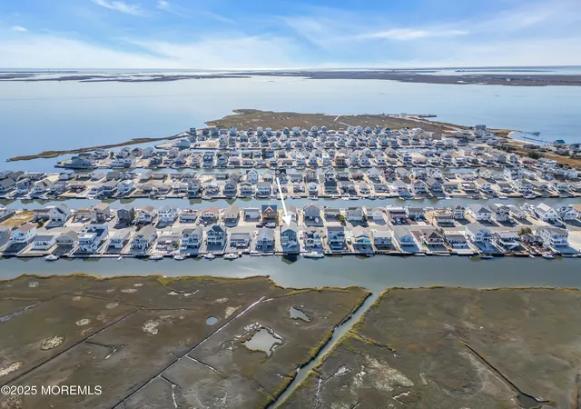 2nd image of 385 Kingfisher Rd, Tuckerton, NJ 08087 | MLS# 22622267