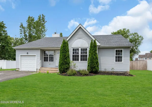 2nd image of 114 Oneida Lake Dr, Little Egg Harbor Twp, NJ 08087 | MLS# 22622328