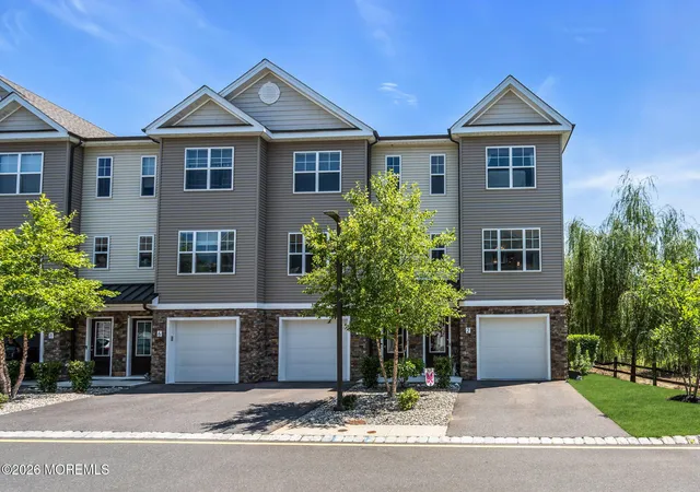 1st image of 2 Berkeley Crossings Wy, Bayville, NJ 08721 | MLS# 22622375