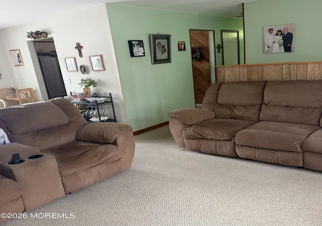 Photo 3 of Single family home for sale at 932 Alden Dr, Toms River, NJ 08753 | MLS# 22622361 | Listing updated on 2026-08-10