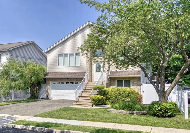 2nd image of 245 Westervelt Pl, Lodi, NJ 07644 | MLS# 22622372