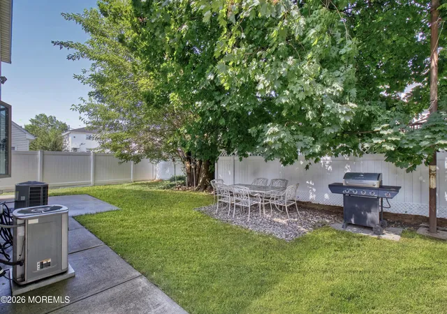 Listing Photo 4 - Condo for sale in building located at 245 Westervelt Pl, Lodi, NJ 07644
