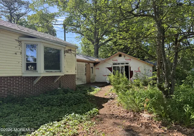 Photo 2 of Sale Pending at 48 Bay Pkwy, Waretown, NJ 08758 | MLS# 22622357 | Listing updated on 2026-08-19