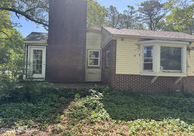 Photo 3 of Sale Pending at 48 Bay Pkwy, Waretown, NJ 08758 | MLS# 22622357 | Listing updated on 2026-08-19