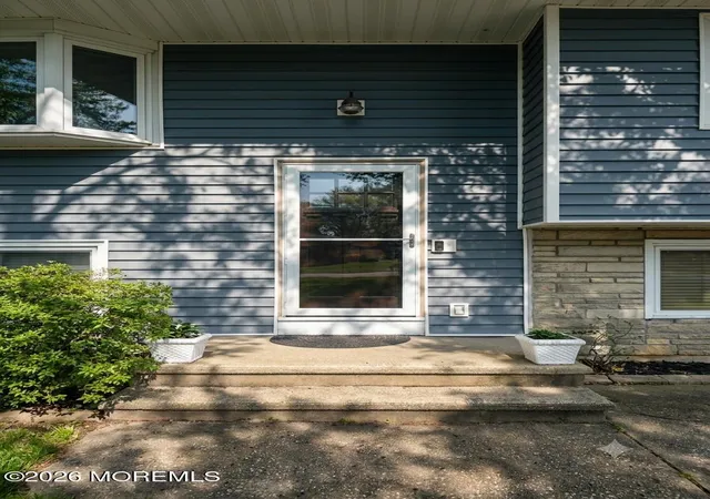 3rd image of 23 Partridge Ln, Bayville, NJ 08721 | MLS# 22622370