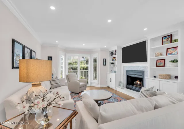 4th image of 580 Patten Ave, Long Branch, NJ 07740