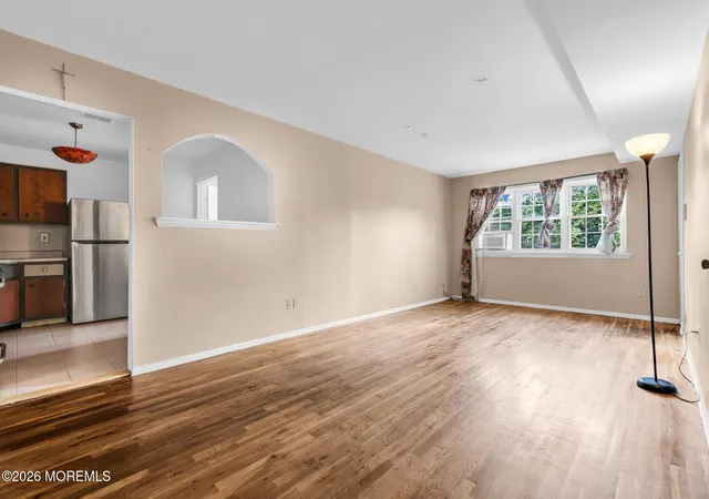 5th image of 299 College Dr #299, Edison, NJ 08817 | MLS# 22622494