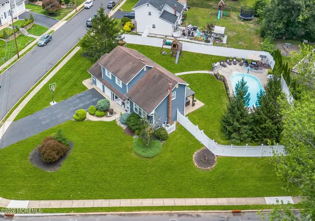 4th image of 1 Meadowbrook Dr, Howell, NJ 07731 | MLS# 22622462