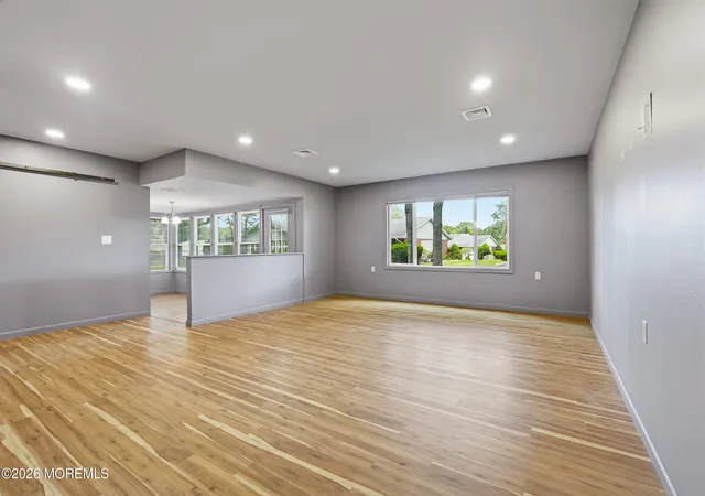 4th image of 206 Huntington Dr #B, Lakewood, NJ 08701 | MLS# 22622733