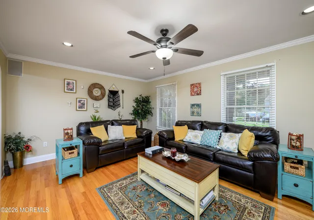 4th image of 40 Princeton Pines Pl, Brick, NJ 08724 | MLS# 22622513