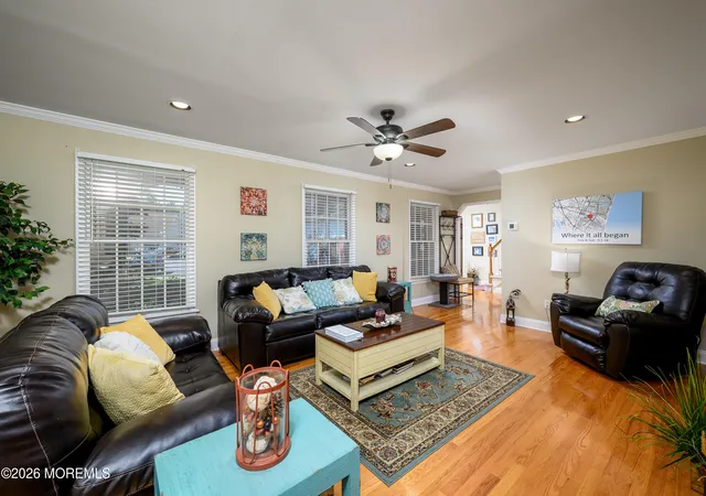 5th image of 40 Princeton Pines Pl, Brick, NJ 08724 | MLS# 22622513