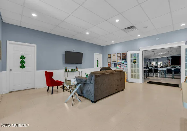 49th image of 49 Dreyfus Ct, Toms River, NJ 08757 | MLS# 22623389