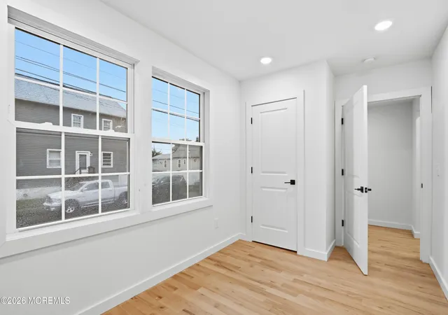 Listing Photo 3 - Condo for sale in building located at 48 5th St, Fords, NJ 07107