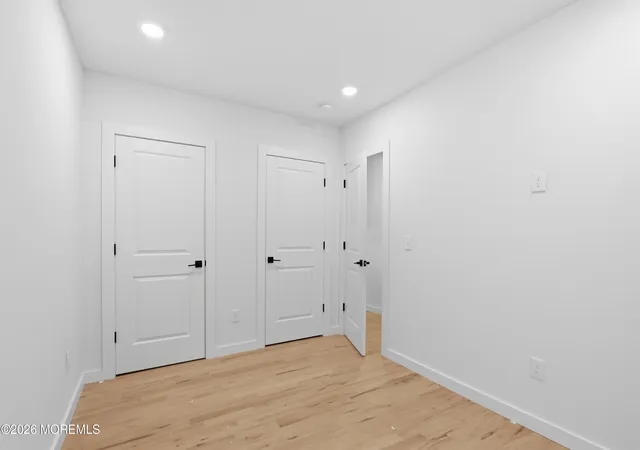 Listing Photo 5 - Condo for sale in building located at 48 5th St, Fords, NJ 07107