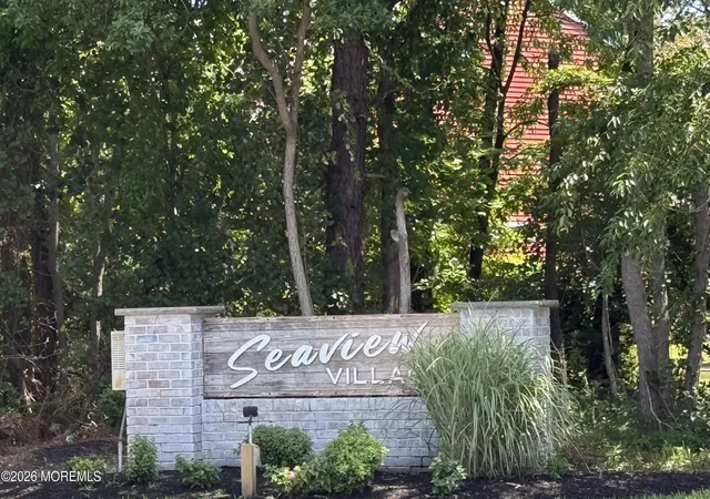Photo 2 of Sale Pending at 24 Mariner Pl, Brick, NJ 08723 | MLS# 22622537 | Listing updated on 2026-08-17