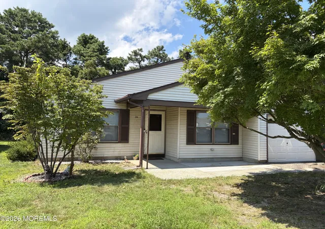 Photo 3 of Sale Pending at 24 Mariner Pl, Brick, NJ 08723 | MLS# 22622537 | Listing updated on 2026-08-17