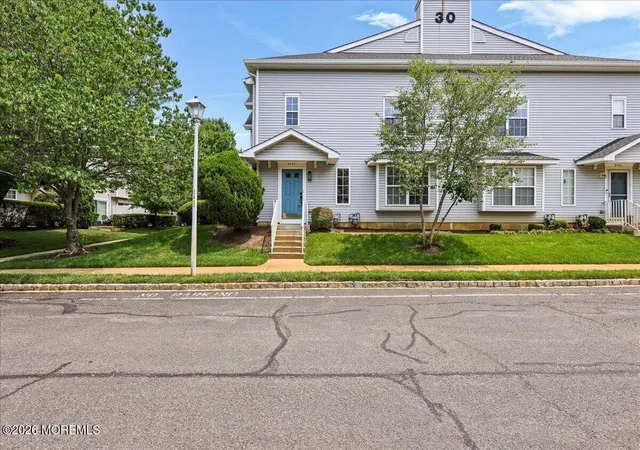 3rd image of 3002 Kapalua Ct, Freehold, NJ 07728 | MLS# 22623165