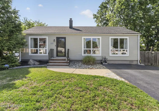 2nd image of 2010 Florence Ave, Hazlet, NJ 07730 | MLS# 22622589