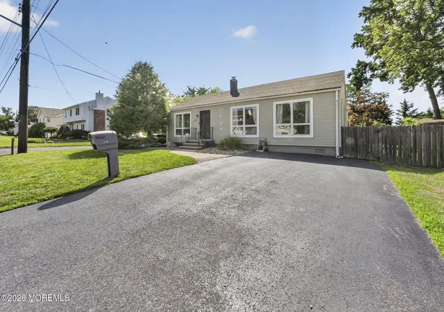 3rd image of 2010 Florence Ave, Hazlet, NJ 07730 | MLS# 22622589