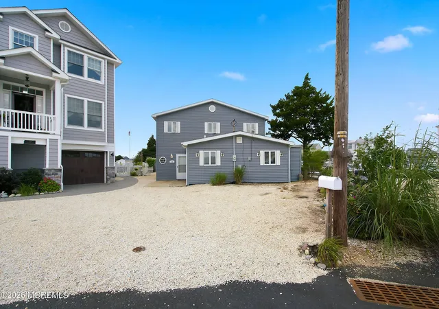 2nd image of 72 Rosalyn Dr, Manahawkin, NJ 08050 | MLS# 22622642