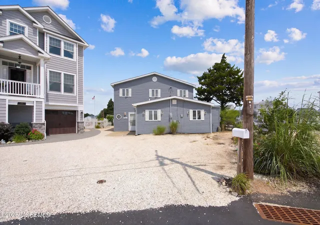 Photo 3 of Sale Pending at 72 Rosalyn Dr, Manahawkin, NJ 08050 | MLS# 22622642 | Listing updated on 2026-08-26