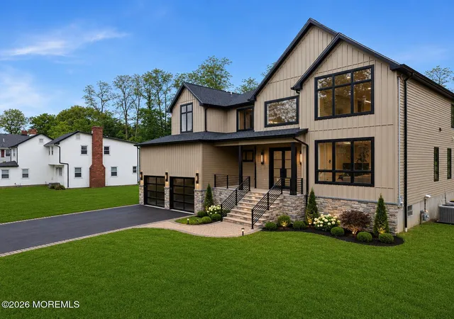 2nd image of 11 Hobart St, Marlboro, NJ 07746 | MLS# 22622570