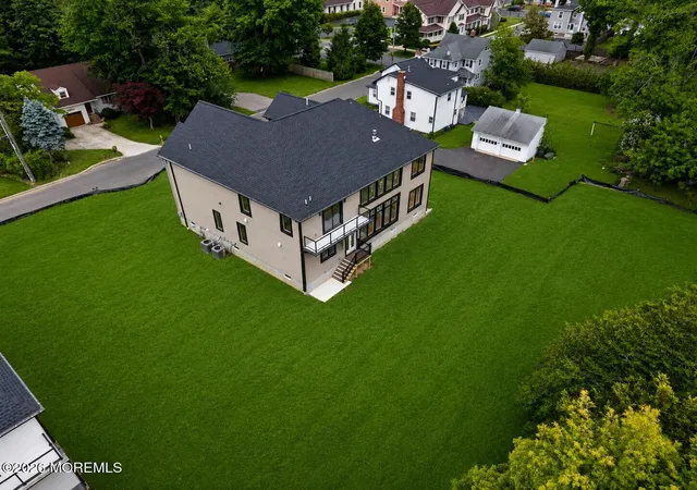 4th image of 11 Hobart St, Marlboro, NJ 07746 | MLS# 22622570