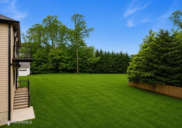 5th image of 11 Hobart St, Marlboro, NJ 07746 | MLS# 22622570