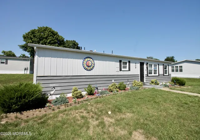 Photo 4 of Manufactured home for sale at 509 Rosalind Rd, Freehold, NJ 07728 | MLS# 22622782 | Listing updated on 2026-08-29