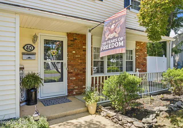 4th image of 40 Millbrook Dr, Middletown, NJ 07748 | MLS# 22622632