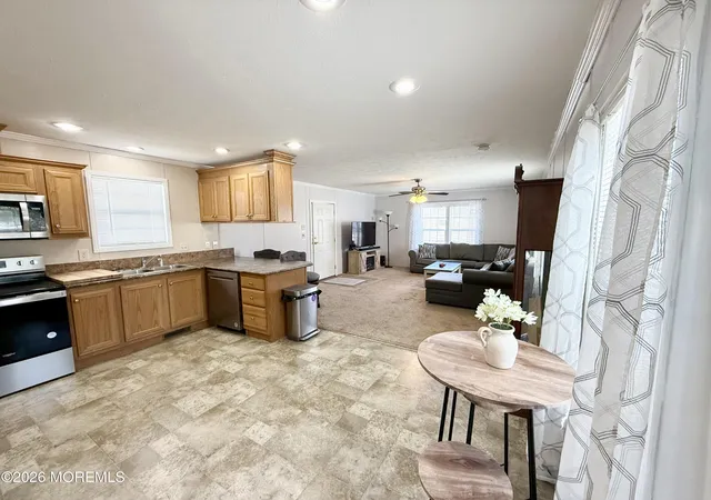5th image of 65 Woodchuck Pkwy, Whiting, NJ 08759 | MLS# 22622618