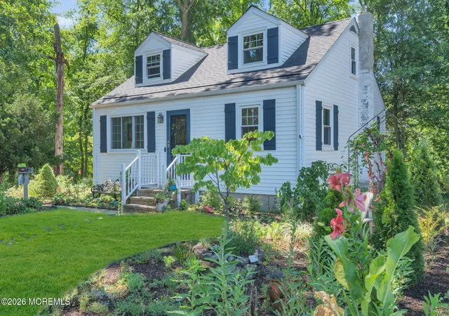 2nd image of 32 Bruning Ln, Spotswood, NJ 08884 | MLS# 22622647