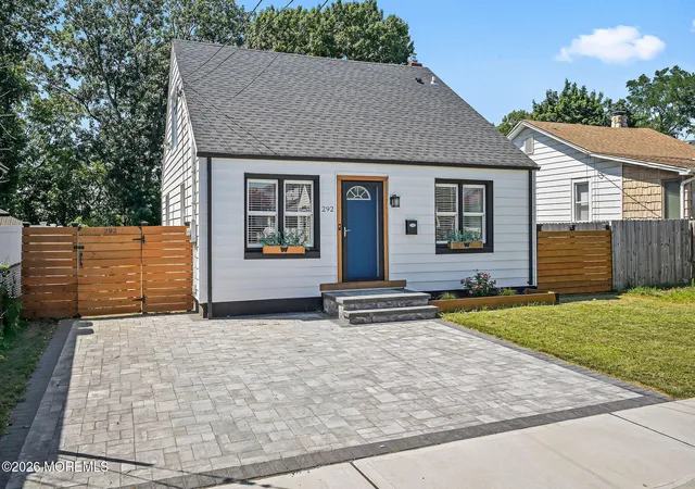 1st image of 292 Washington St, Keyport, NJ 07735 | MLS# 22622672