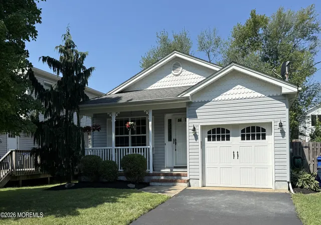 1st image of 552 Bash Rd, Toms River, NJ 08753 | MLS# 22623275