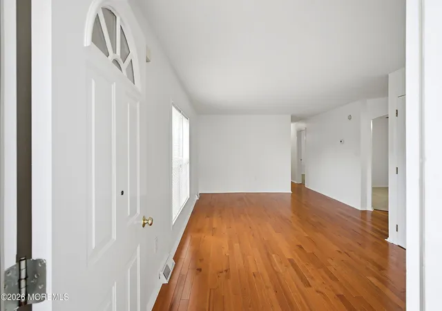 5th image of 25 Fort Lee Dr, Manahawkin, NJ 08050 | MLS# 22622695