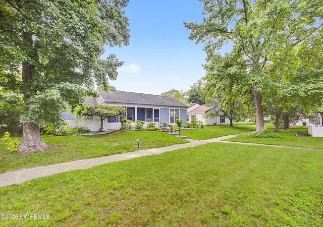 Photo 3 of Single family home for sale at 871 Liverpool Cir #B, Manchester, NJ 08759 | MLS# 22623385 | Listing updated on 2026-08-17