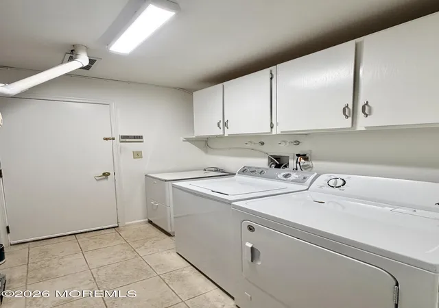 36th image of 24 Abbey Ln, Marlboro, NJ 07746 | MLS# 22622772