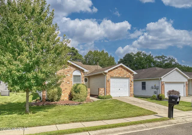2nd image of 1941 Quimby Ct, Toms River, NJ 08755 | MLS# 22622828
