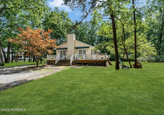 Photo 4 of Single family home for sale at 571 Whitecomb Ave, Jackson, NJ 08527 | MLS# 22622826 | Listing updated on 2026-10-07