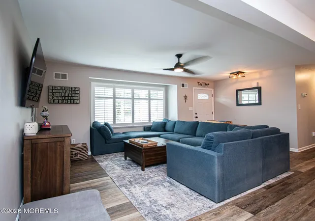 5th image of 1220 Neptune Ave, Beachwood, NJ 08722 | MLS# 22624025