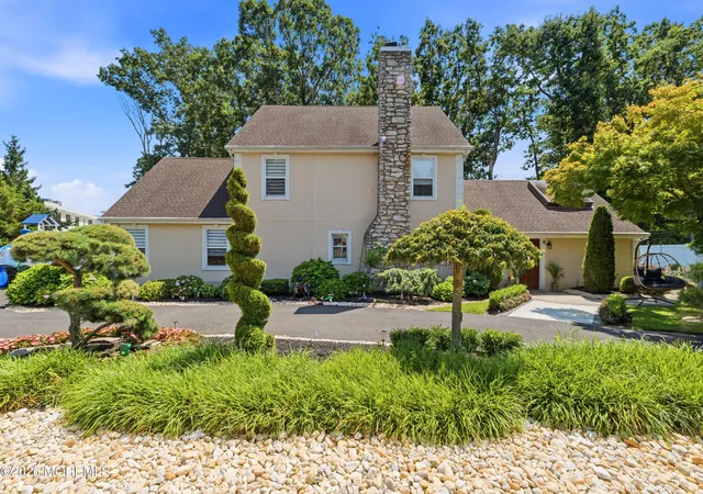 33rd image of 450 Wall St, Eatontown, NJ 07724 | MLS# 22622977