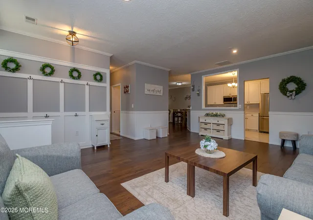 2nd image of 7 Greenwillows Dr, Lakewood, NJ 08701 | MLS# 22623452