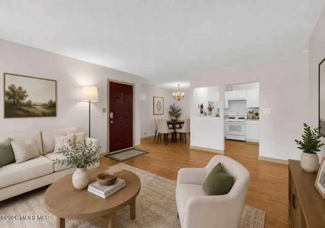 5th image of 143 Sapphire Ln, Franklin, NJ 08823