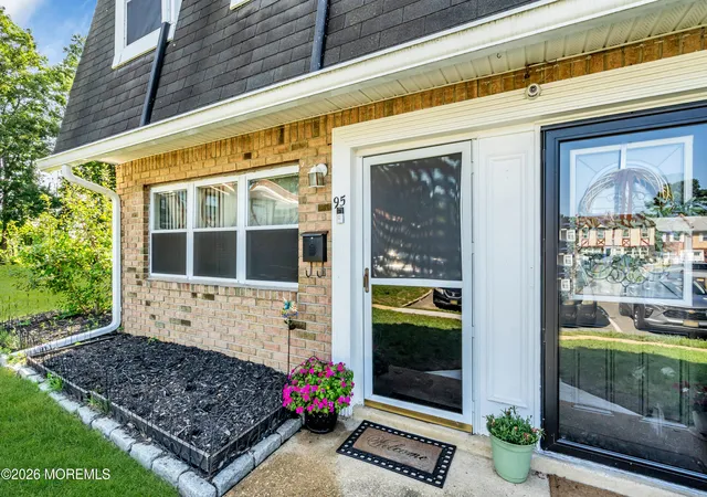 Photo 3 of Condo for sale at 95 Briar Mills Dr #95, Brick, NJ 08724 | MLS# 22622878 | Listing updated on 2026-09-14
