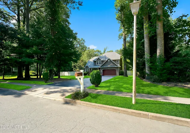 3rd image of 4 Scarlet Oak Ct, Jackson, NJ 08527 | MLS# 22623223